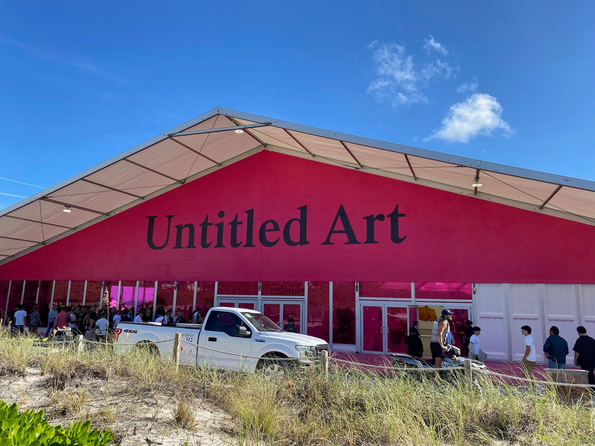 UNTITLED ART FAIR VOL.2 – ARTRANDOM