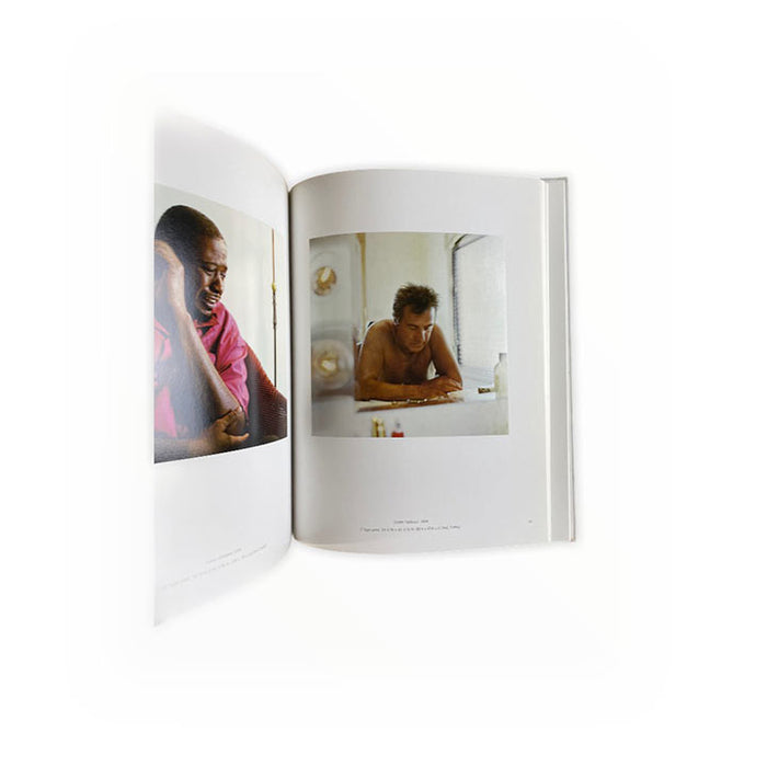 Sam Taylor-Wood アート写真集 Amazon.com: Sam Taylor-Wood: 9783865213235: Doroshenko, Peter